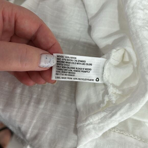 Knox Rose Ivory Color Floral Embroidered Flutter Sleeve Top Blouse Size M - Picture 6 of 8